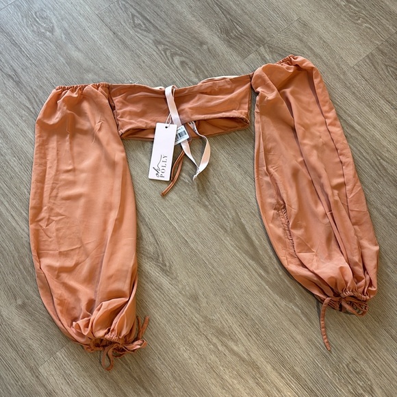 💜NWT💜 Oh Polly Off the Shoulder Bandeau Top - Picture 7 of 8